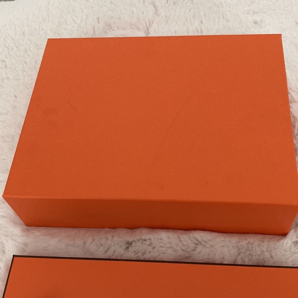 HERMES | Empty Authentic Box + Ribbon - Picture 5 of 9